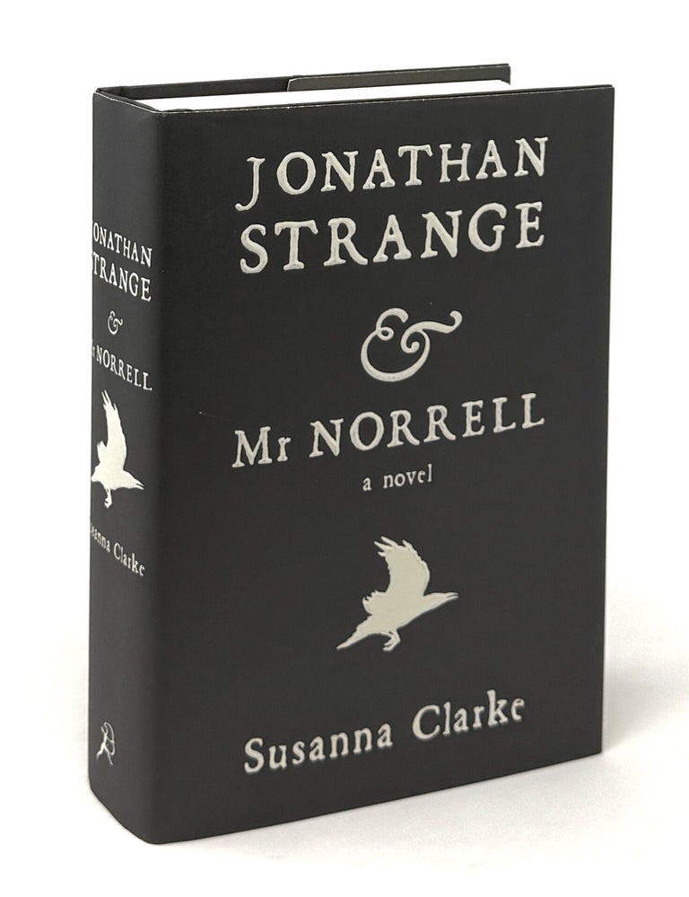 Jonathan Strange & Mr. Norrell. Susanna CLARKE.